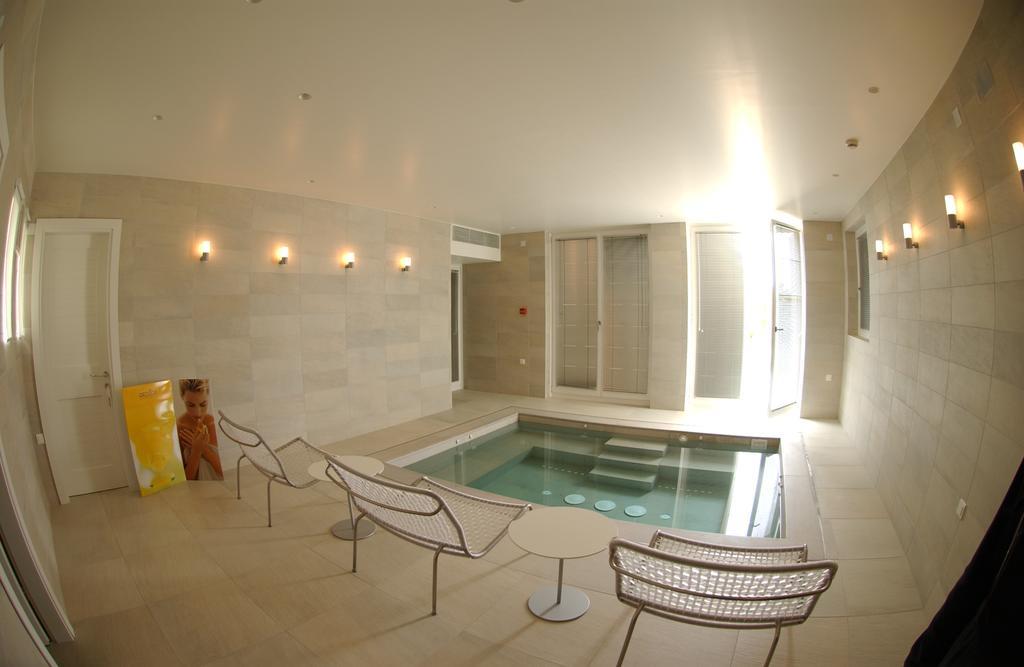 Elies Resorts Вати Екстериор снимка